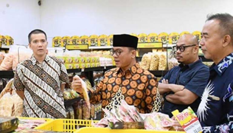 Yandri Susanto Aims for National Food Products to Break into Export Markets