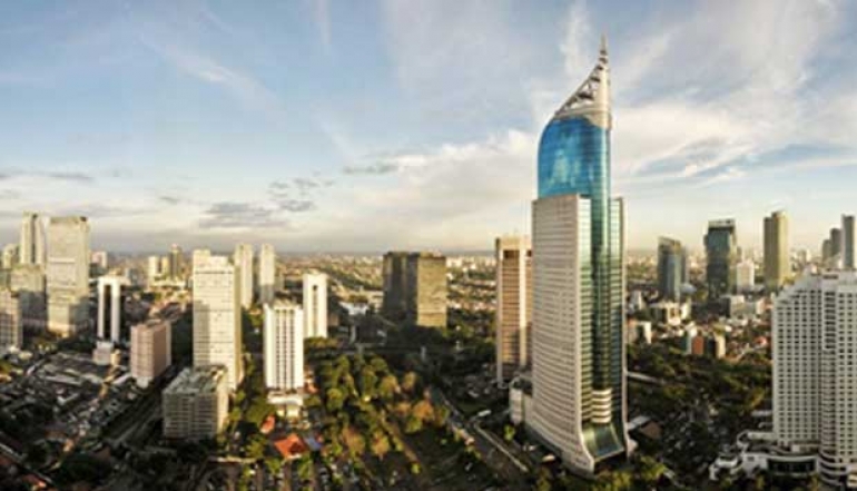 Jokowi Praises Property Sector for Contributing IDR 2,800 Trillion to Indonesia&rsquo;s Economy