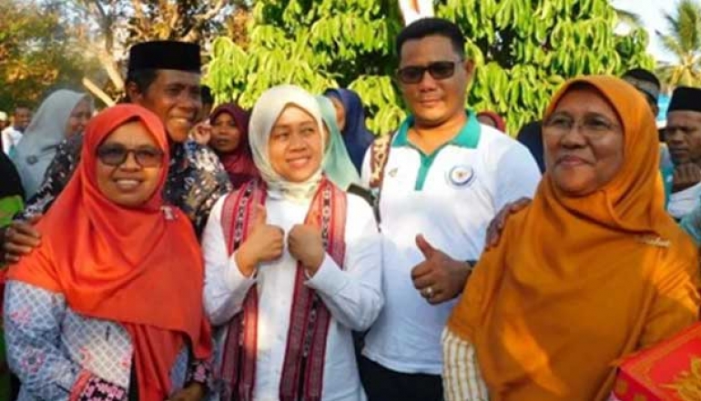 Ministry of Maritime Affairs and Fisheries Collaborates with Representatives to Distribute 1,000 Fresh Fish Packages in Maluku