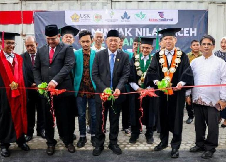 Inovac Exports Patchouli Oil from Aceh Worth IDR 1 Billion to France