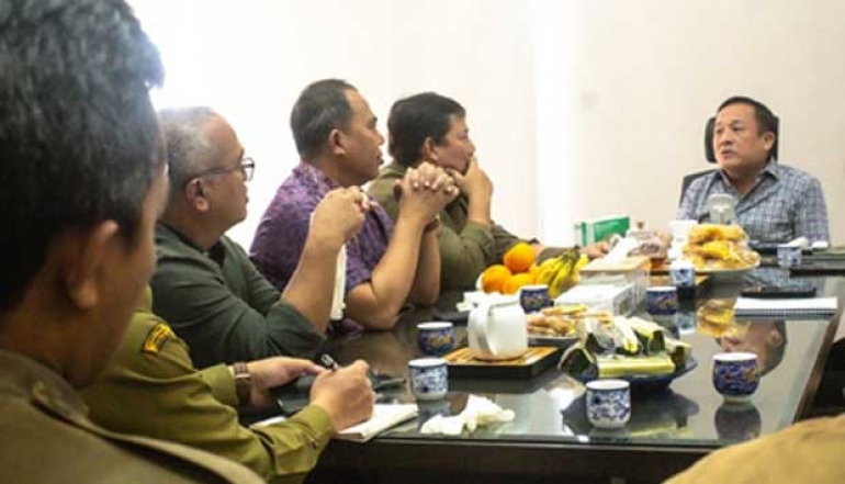 Digitalization of Farmers to Propel the Indonesian Gloves Industry