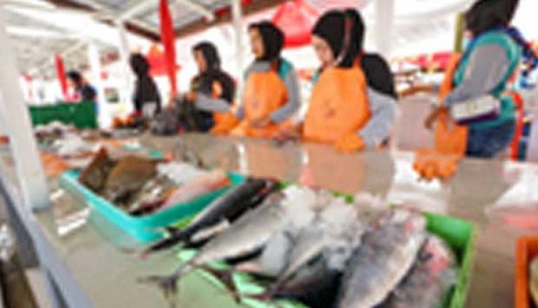 Banyuwangi Highlights Fisheries Potential with the Fish Market Festival
