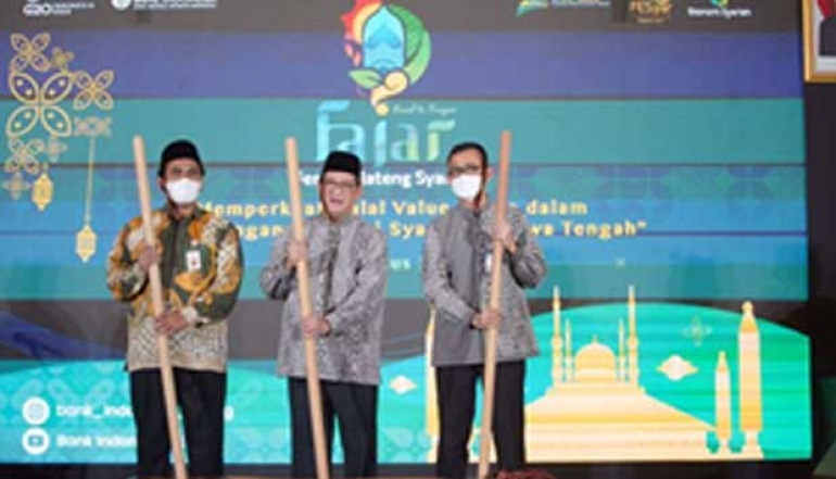 To Establish the World's Halal Industry Center, Indonesia Must Outdo Malaysia
