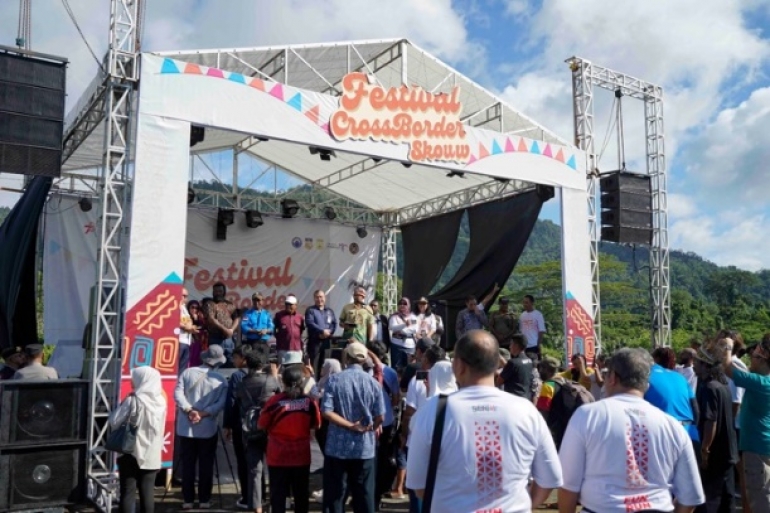 Ministry of Tourism and Creative Economy Revive Tourism and Economy on the Indonesia-Papua New Guinea Boundary