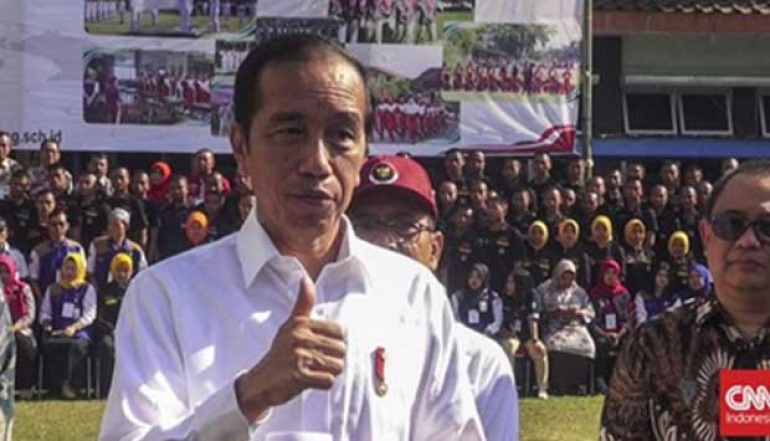 President Jokowi Reveals Indonesia's Plan to Import 250,000 Tons of Rice from Cambodia